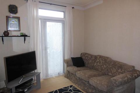 13 Denbigh Road, Hounslow, TW3 4DU