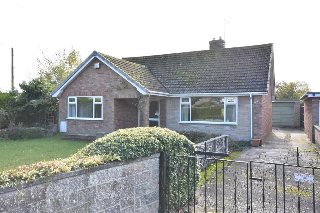 Swinderby Road, Collingham, Newark 2 bed detached bungalow £215,000