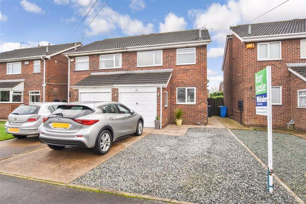 Katrine Close, Hull, HU7 3 bed semidetached house £195,000