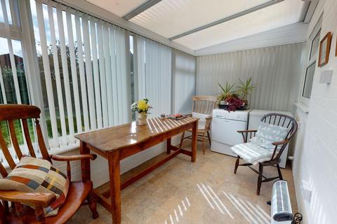 46 Farncombe Way, Whitfield, Dover, CT16 3NT