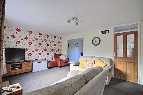 5 Burnsall Close, Worcester, WR4 0BD