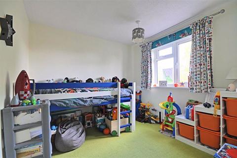 5 Burnsall Close, Worcester, WR4 0BD
