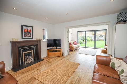 8 Lightborne Road, Sale, M33 5EA