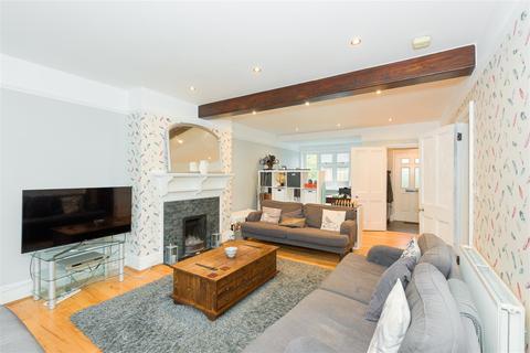 6 Millway, Reigate, RH2 0RH