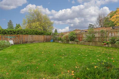 6 Millway, Reigate, RH2 0RH