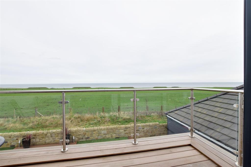 Views across Greenbelt &amp; the Sea