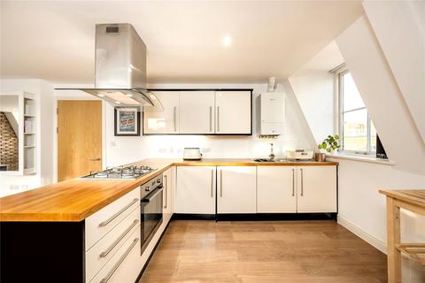 Flat 6, Fathom Court, 24 Stepney Causeway, London, E1 0JW