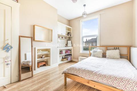 35 Balloch Road, Catford, London, SE6 1SP