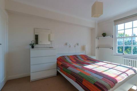 1 bedroom flat for sale, Chalk Farm NW3