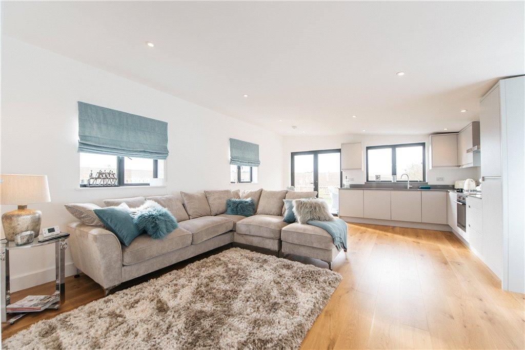 Open Plan Reception