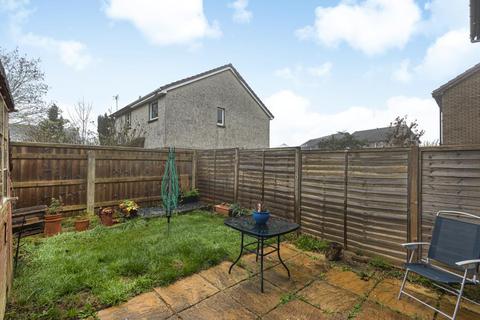 94 Bracken Close, Carterton, OX18 1TQ