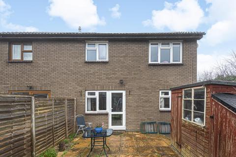 94 Bracken Close, Carterton, OX18 1TQ
