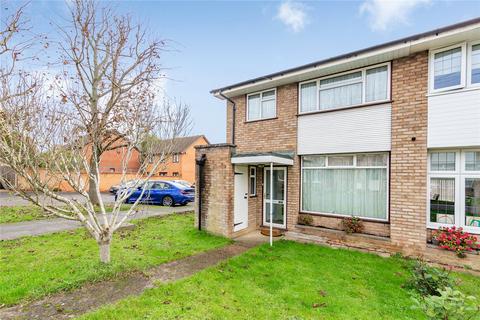 15 Halcyon Way, Hornchurch, RM11 3ND