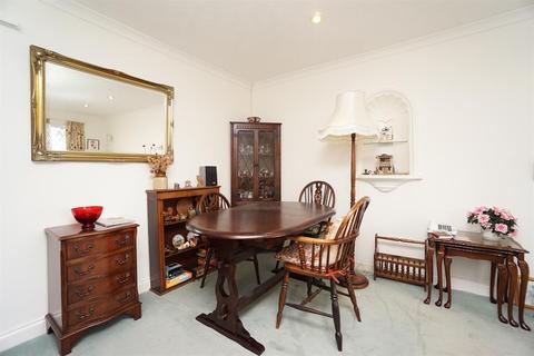 88a Abbey View Road, Sheffield, S8 8RH