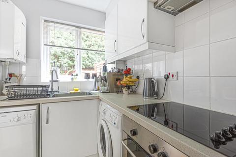 6 Stanmore Close, Ascot, SL5 9EU
