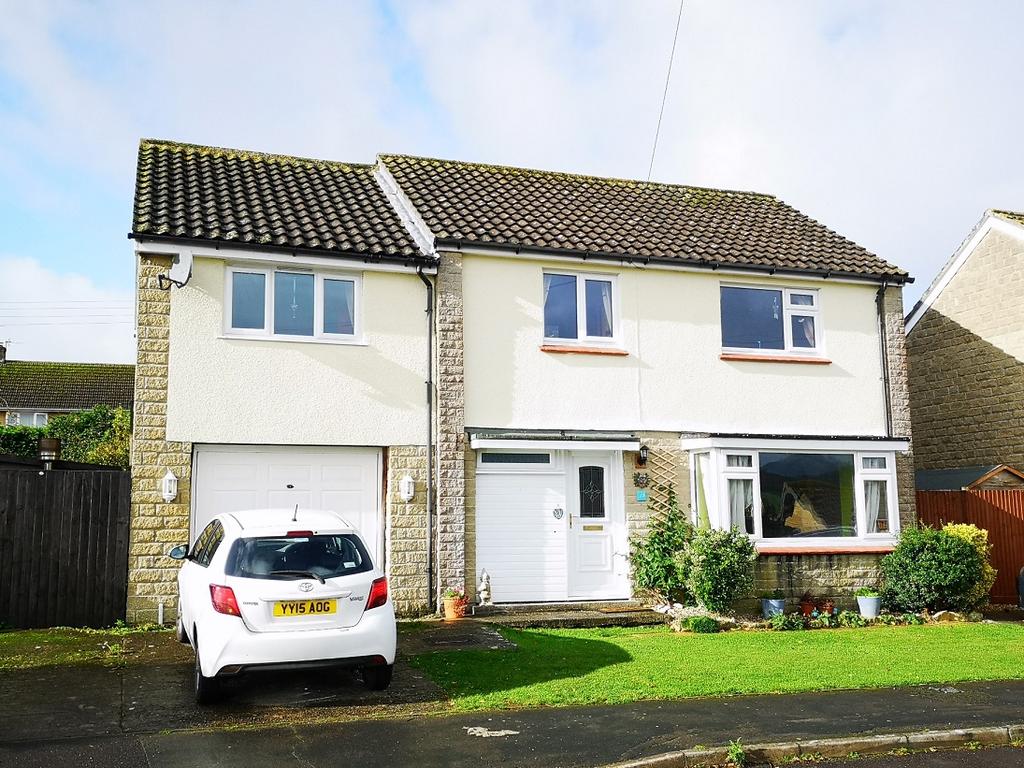 Manor Close, Charlton Horethorne... 4 bed detached house £399,950