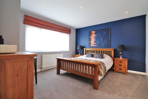 5 Rutland Gate, Bromley, BR2 0TG