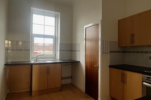 2 bedroom flat to rent, Main Street, Stoneyburn EH47