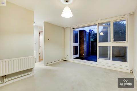1 Burr Close, London, E1W 1NB