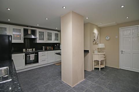 10 Cedar Avenue, Thornton-cleveleys, FY5 2HZ