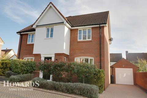 1 Beech Court, Long Stratton, Norwich, NR15 2WY