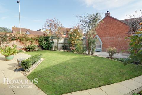 1 Beech Court, Long Stratton, Norwich, NR15 2WY