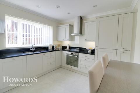 1 Beech Court, Long Stratton, Norwich, NR15 2WY
