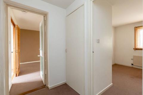 17/4 Bughtlin Loan, Edinburgh, EH12 8UZ