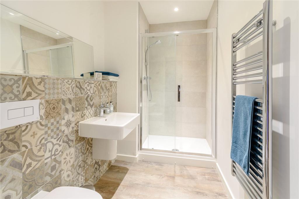 Cloaks/Shower Room