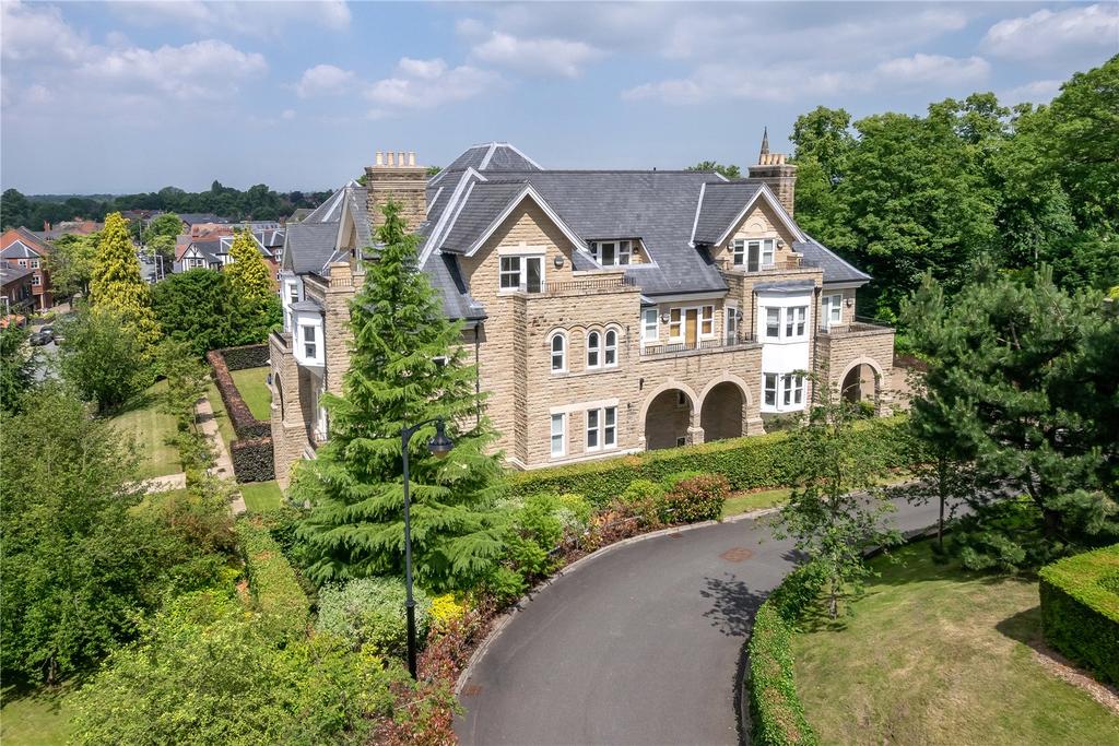 Kingsbury House, St Hilary's Park, Alderley Edge, Cheshire, SK9 3 bed