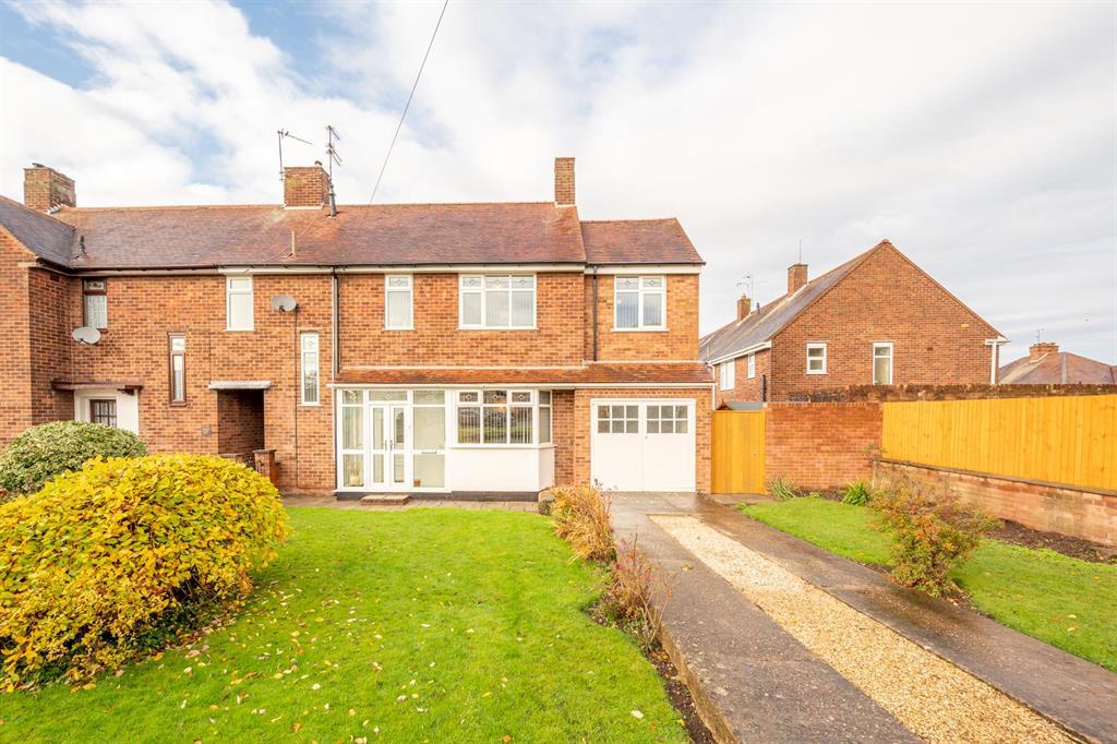 Enville Road, Wall Heath... 3 bed end of terrace house £225,000