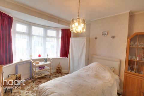 3 Marion Crescent, Orpington, BR5 2DE