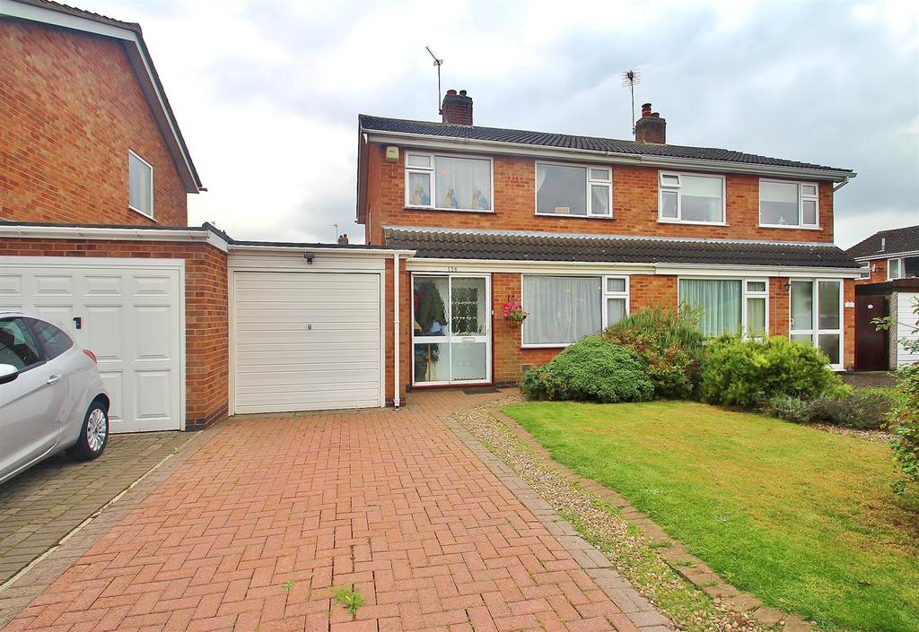 Long Furrow, East Goscote, Leicester, LE7 3SU 3 bed semidetached house