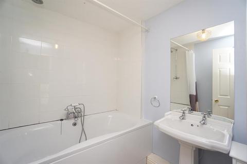 8 Cobnar Gardens, Sheffield, S8 8RQ