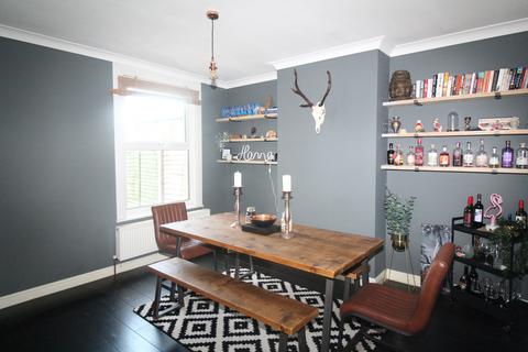 33 Adelaide Road, Gillingham, ME7 4NJ