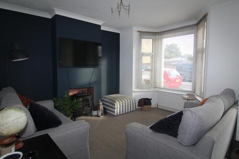 33 Adelaide Road, Gillingham, ME7 4NJ