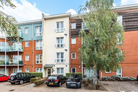 16, Nesbit Court Medhurst Drive, Bromley, BR1 4TL