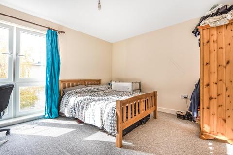 16, Nesbit Court Medhurst Drive, Bromley, BR1 4TL
