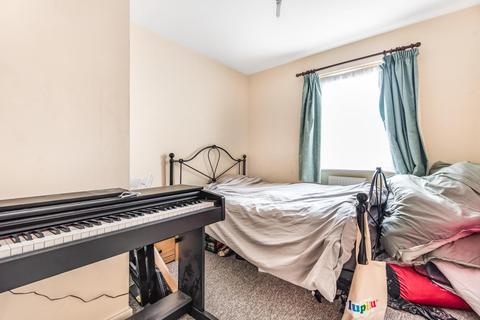 16, Nesbit Court Medhurst Drive, Bromley, BR1 4TL