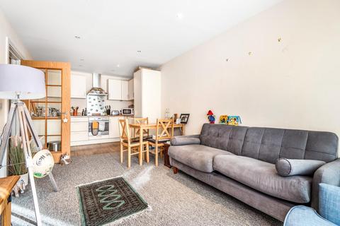16, Nesbit Court Medhurst Drive, Bromley, BR1 4TL