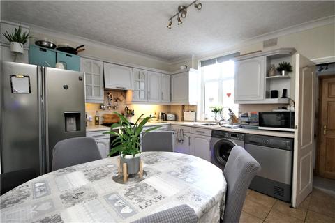 28 Cobden Road, London, SE25 5NX