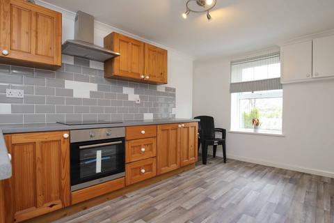3 bedroom terraced house to rent, Caemawr Terrace, Tonypandy, CF40 1RZ