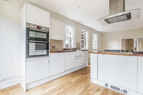 9 Thurlestone Road, London, SE27 0PE