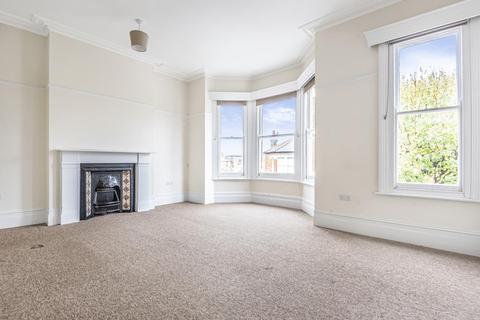 9 Thurlestone Road, London, SE27 0PE