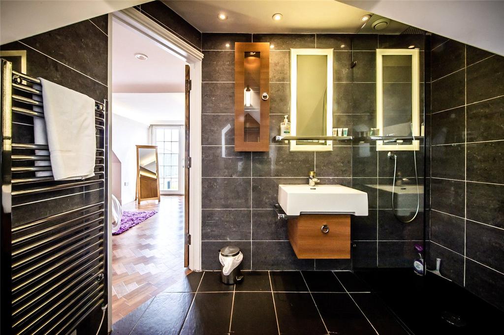 Ensuite
