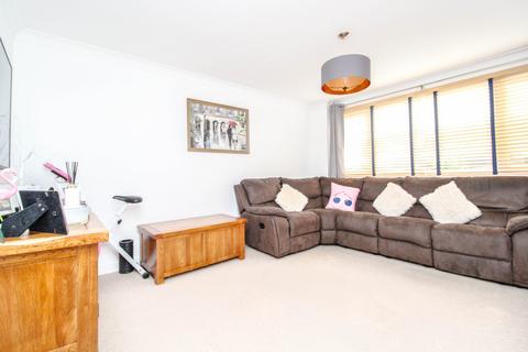 22 Regency Court, Brentwood, CM14 4LU
