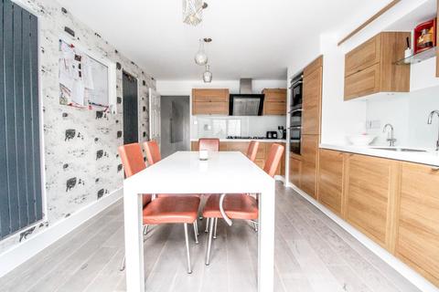22 Regency Court, Brentwood, CM14 4LU