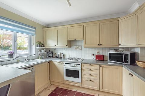 37a Princes Road, Weybridge, KT13 9BH