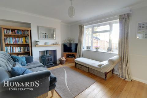 11 Church Road, Topcroft, Bungay, NR35 2BH