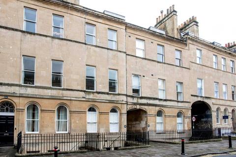 2 bedroom apartment to rent, Henrietta Street, Bath